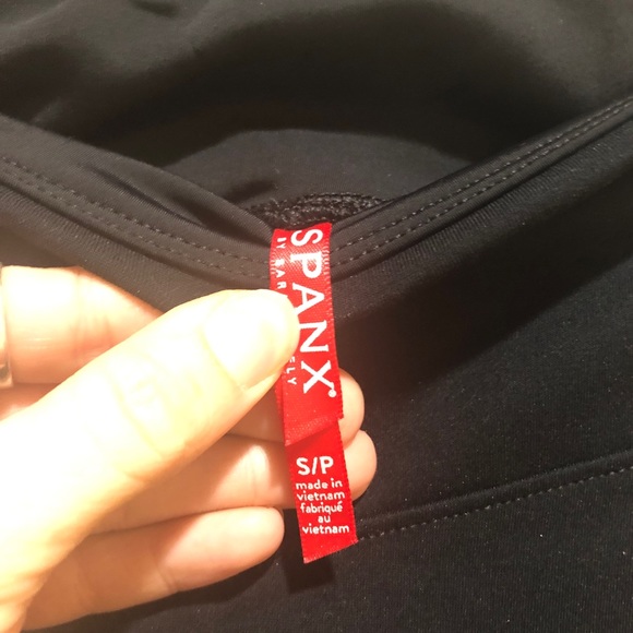 SPANX Sz Sm Black Leggings, Perforated Panels - Picture 5 of 8